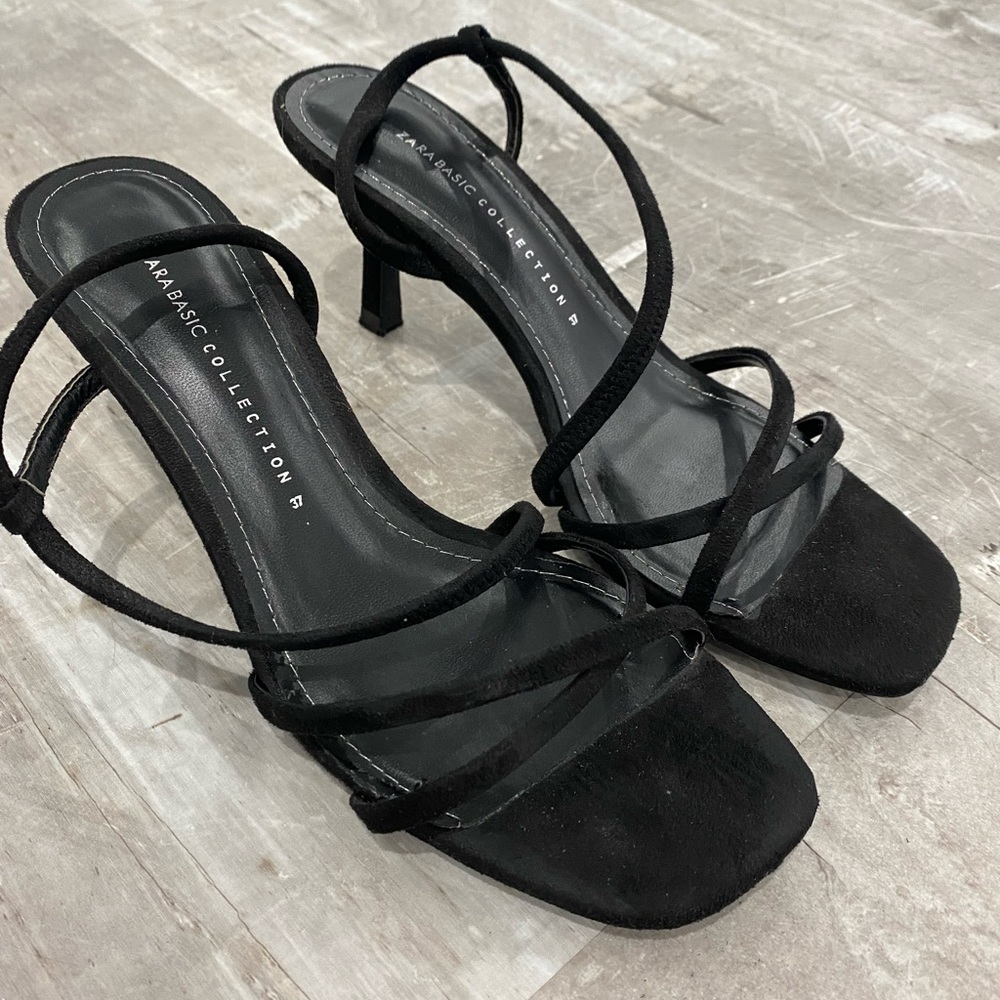 Zara leather sandals small heels 37